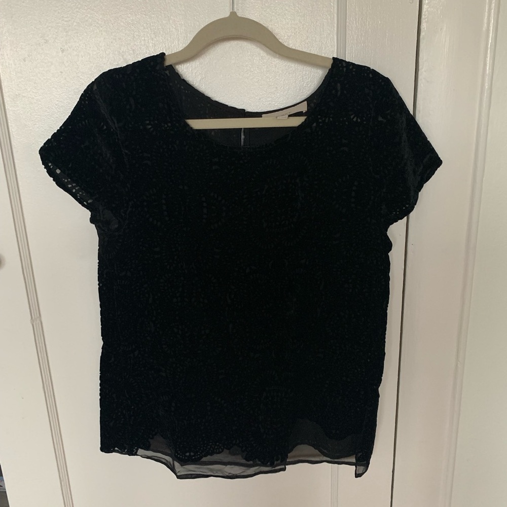 Banana Republic paisley velvet burnout top - medium